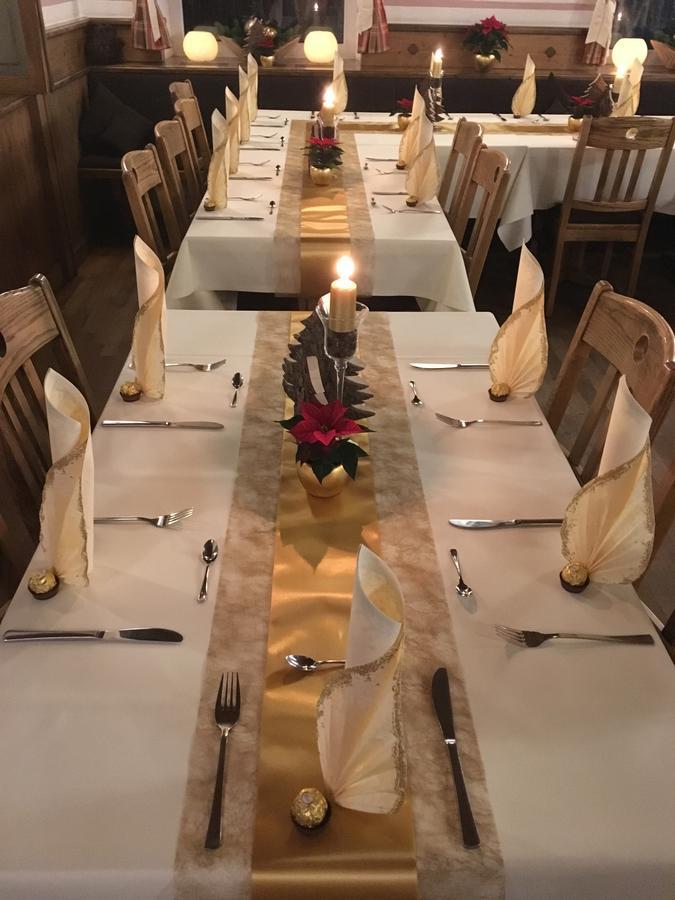 Landgasthof Zum Baren Hotel Dietmannsried Buitenkant foto
